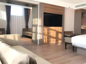 Homeinn Plus Hotel (Qiqihar Longhua Road)