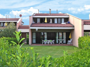 Apartment in Moniga del Garda with balcony