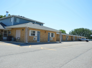 Americas Best Value Inn Suburban Motel