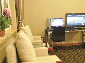 Yiya Business Hotel