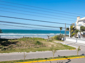 Apartamento com Vista Mar na Praia do Canto Grande