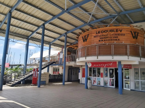 Appartement face à la marina du marin martinique