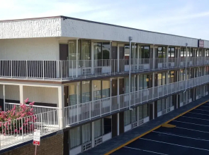 Ramada Richmond West