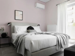 UPSTREET Teal Faliro House