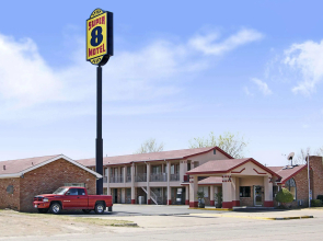 Super 8 By Wyndham Vernon