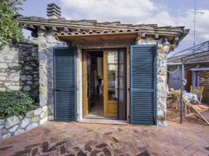 House Amarilli Pastina