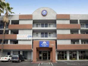 Studio 6 Commerce CA
