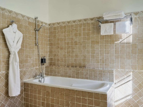 Hôtel Le Grimaldi by Happyculture