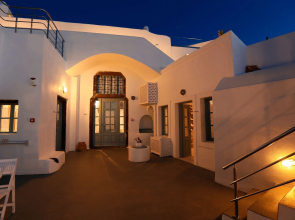 Ilioperato Traditional Apartments