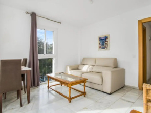 Harbour Club Aparthotel Duquesa