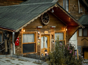 Abant Zumrut Dag Evi