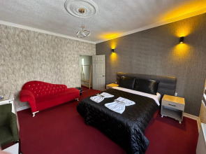 Enjoy House Boutique Hotel