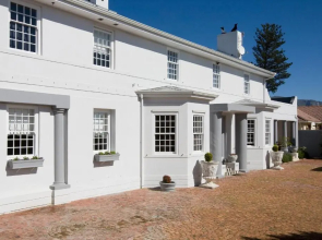 Capeblue Manor House