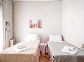 Family apartment at Kalithea 2 bedrooms 4 pers