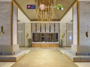 RedDoorz near Hartono Mall Solo