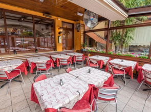 Hotel Alpino