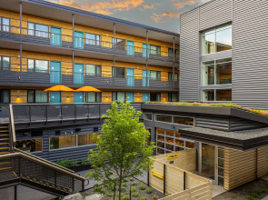Days Inn and Suites by Wyndham Downtown Missoula-University