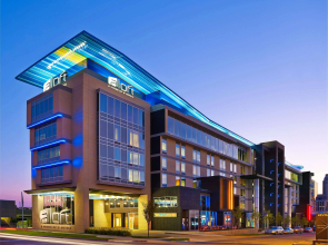 Aloft Oklahoma City Downtown - Bricktown