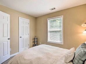 Lovely East Point Home < 8 Mi to Downtown ATL
