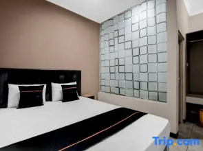 Hotel O near Ciputra World Surabaya formerly Darmo Residence