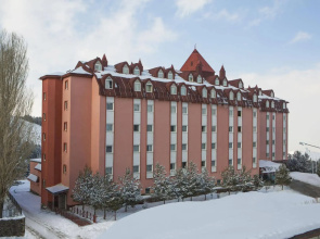 Palan Hotel
