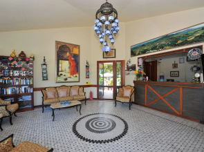 Grenadine Lodge