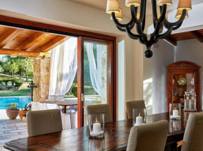 Luxury Crete Villa Villa Malvazia Beautiful 4 Bedroom Villa Private Pool Gym Keramoutsiou
