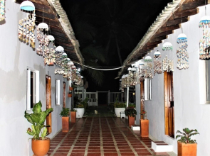 Hotel Playa Tiburon