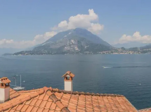 Casa La Nuvola Varenna