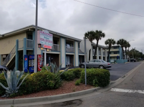 Calypso Motor Inn