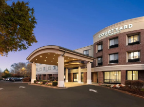 Courtyard Wall At Monmouth Shores Corporate Park