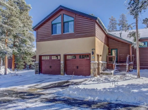 Waterdance 475a 5 Bedroom Townhouse by RedAwning