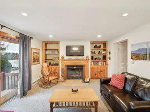 Tahawus 74I - A Cozy Adirondack Retreat 2 Bedroom Townhouse by The Summit at Gore Mountain