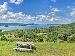 Guntersville Cabin Nestled in Kudzu Cove Resort