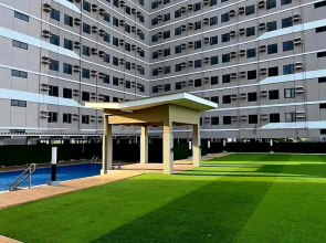 Acellyne's Suites at Green 2 Residences