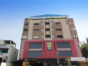 OYO 24605 Grand Season