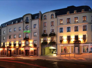 Bracken Court Hotel