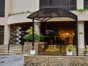 Apartamento a 70m da Praia de Pitangueiras SP
