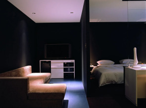 Отель The Screen