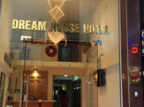 Dream House Hotel