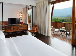 Boribot Pool Resort