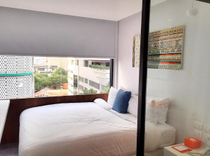 Premier Inn Dubai Ibn Battuta Mall