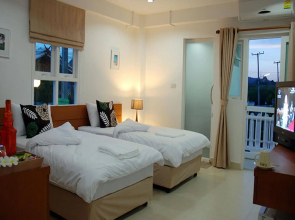 Baan Ton Mai Apartment