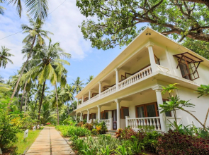 OYO 15547 Morjim Plaza