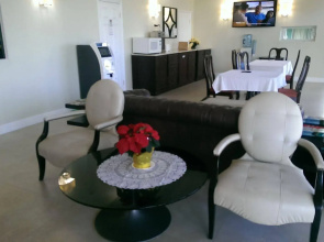 Boca Inn