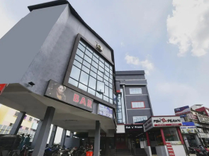 OYO 675 Vadapalani