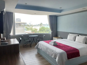 The Beach Front Resort Pattaya  - SHA Plus