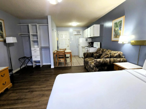 Okanagan Seasons Resort