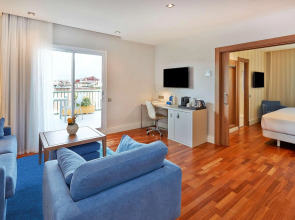 NH Barcelona Les Corts