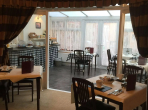 Trevali Guest House